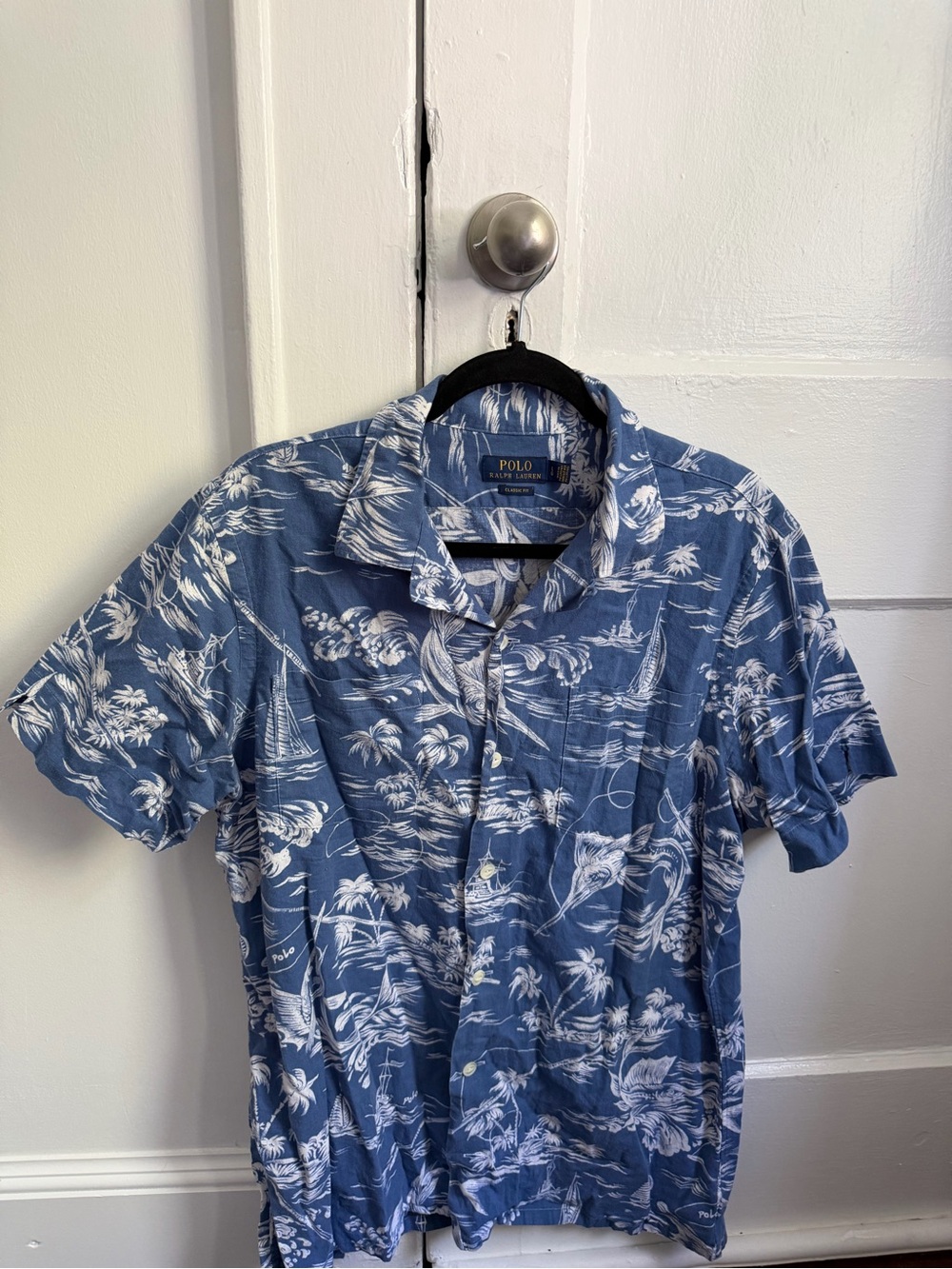 Ralph Lauren Blue and White Tropical Print Short-Sleeve Button-Down Shirt